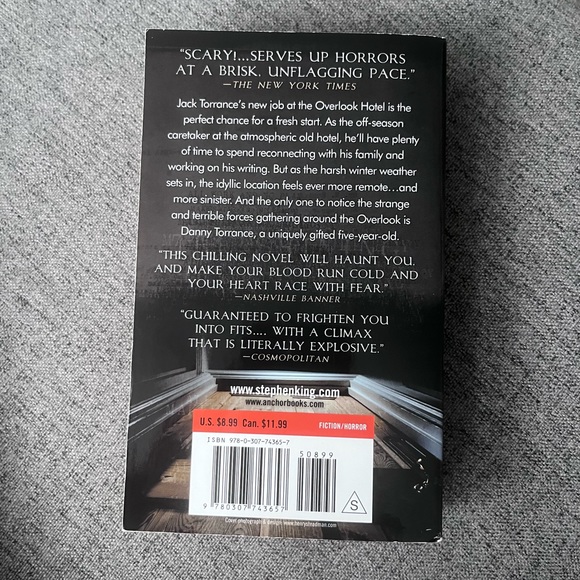 The Shinning - Paperback - Picture 2 of 2